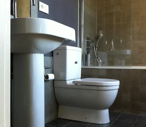 Les Dépendances Couette-café 3*